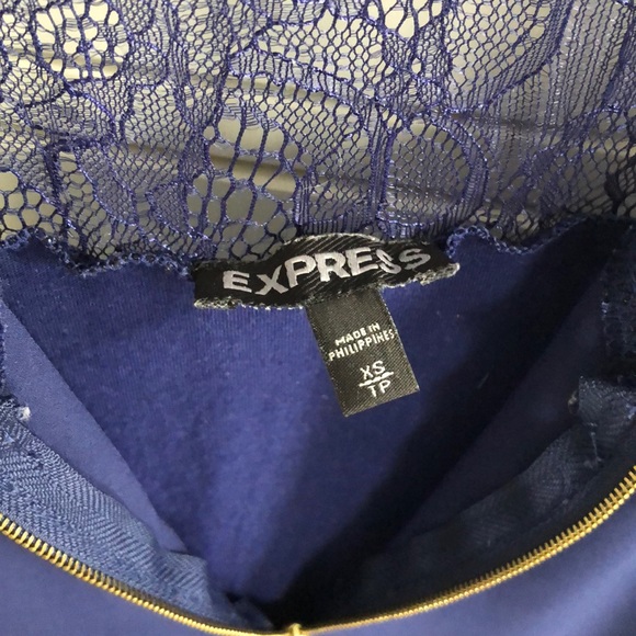 Express Lace Zip Tank - Picture 3 of 5